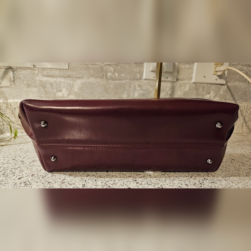 FURLA - NWOT SLEEK Deep Burgundy Leather Handbag With Branded Dust Bag - Picture 17 of 17